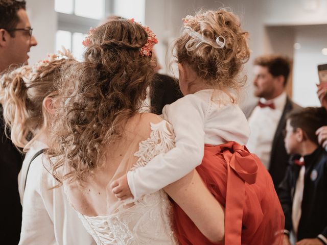 Le mariage de Pierre et Pauline  à Ussel, Corrèze 14