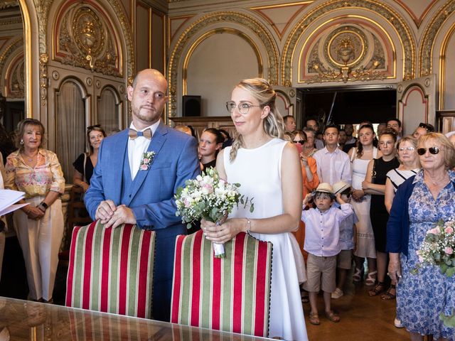 Le mariage de Clément et Noémie à Villebois, Ain 24