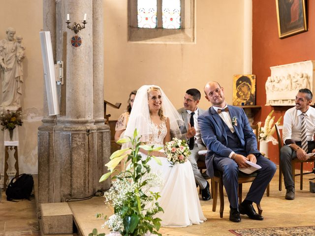 Le mariage de Clément et Noémie à Villebois, Ain 56