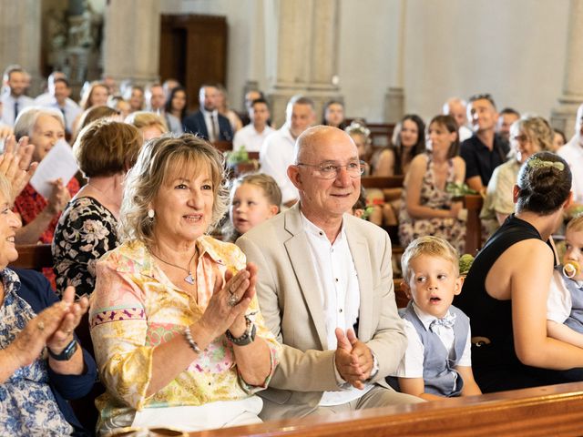 Le mariage de Clément et Noémie à Villebois, Ain 61