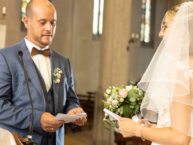 Le mariage de Clément et Noémie à Villebois, Ain 64