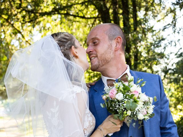 Le mariage de Clément et Noémie à Villebois, Ain 140