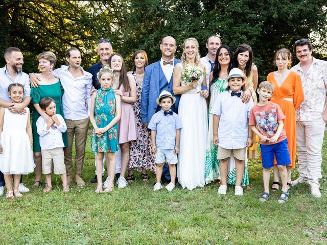 Le mariage de Clément et Noémie à Villebois, Ain 161