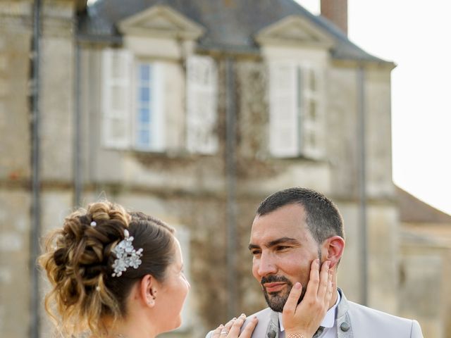 Le mariage de Bruno et Stéphanie à Bazoges-en-Pareds, Vendée 3