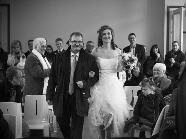 Le mariage de Florian et Priscilla à Pont-de-Pany, Côte d&apos;Or 10