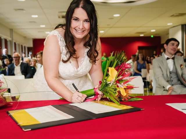 Le mariage de Benoit et Marie-Cécile à Eaunes, Haute-Garonne 42