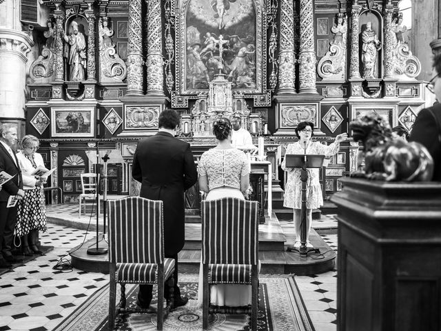 Le mariage de Christophe et Caroline à Pont-de-l&apos;Arche, Eure 1