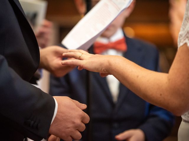 Le mariage de Christophe et Caroline à Pont-de-l&apos;Arche, Eure 5