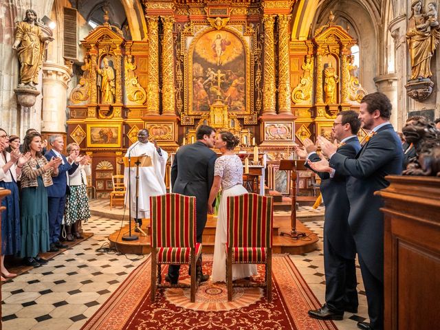 Le mariage de Christophe et Caroline à Pont-de-l&apos;Arche, Eure 7