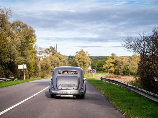 Le mariage de Christophe et Caroline à Pont-de-l&apos;Arche, Eure 13