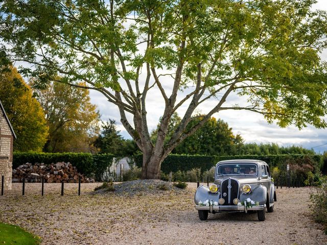 Le mariage de Christophe et Caroline à Pont-de-l&apos;Arche, Eure 14