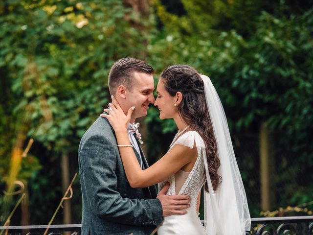 Le mariage de Alex et Chloé à Jouy-Mauvoisin, Yvelines 10