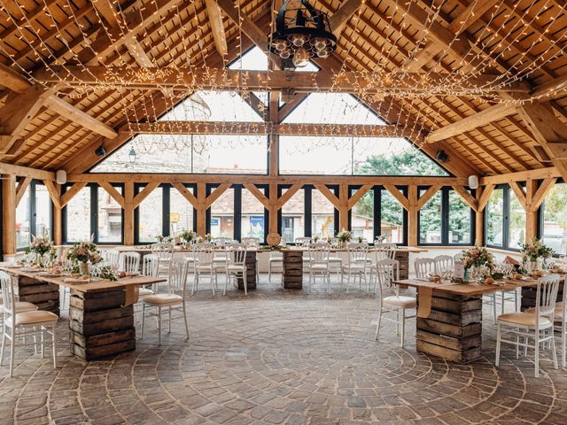 Le mariage de Alex et Chloé à Jouy-Mauvoisin, Yvelines 23