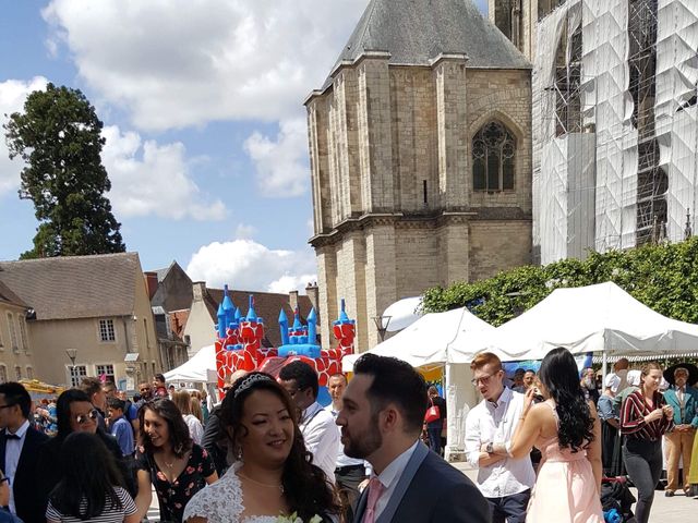 Le mariage de Julien et Hanna  à Bourges, Cher 5