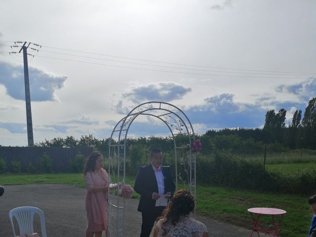 Le mariage de Julien et Hanna  à Bourges, Cher 11