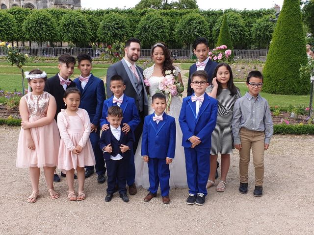 Le mariage de Julien et Hanna  à Bourges, Cher 16