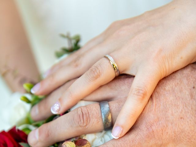 Le mariage de Mikael et Marion à Vallières, Haute-Savoie 17