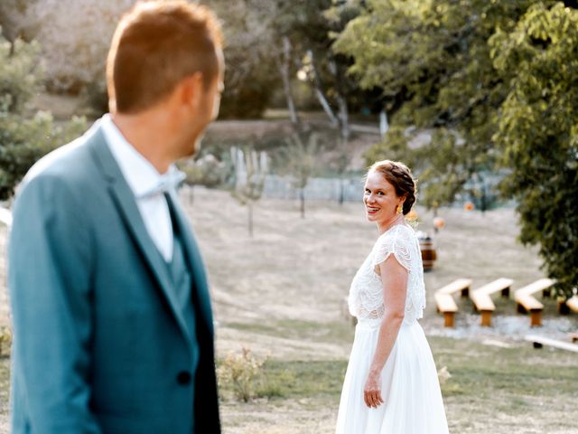 Le mariage de Lilian et Lucie à Saint-Aulaye, Dordogne 10