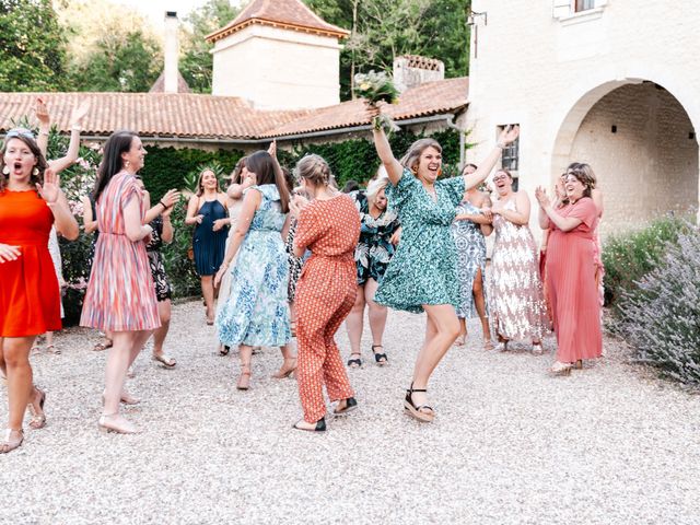 Le mariage de Lilian et Lucie à Saint-Aulaye, Dordogne 54