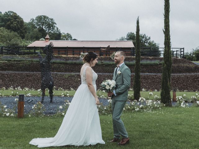 Le mariage de Dylan et Lorène à Montenach, Moselle 11