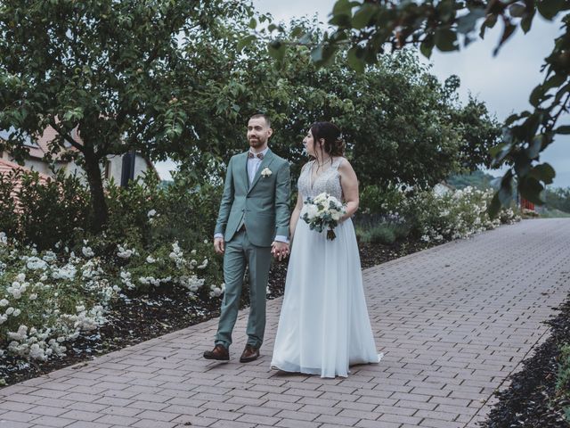 Le mariage de Dylan et Lorène à Montenach, Moselle 19