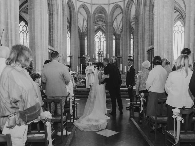 Le mariage de Maxime et Marine à Dunkerque, Nord 43