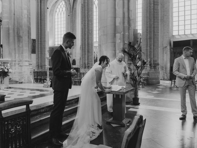 Le mariage de Maxime et Marine à Dunkerque, Nord 52