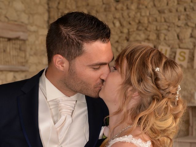 Le mariage de Haley et Thomas à Grignan, Drôme 4