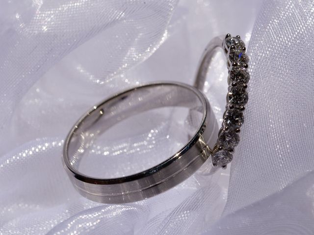 Le mariage de Olivier et Salima à La Romieu, Gers 1