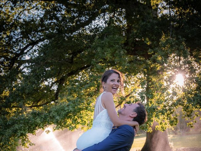 Le mariage de Olivier et Salima à La Romieu, Gers 25