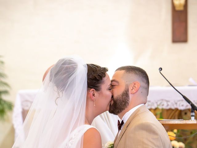 Le mariage de Brandon et Axelle à La Salle-de-Vihiers, Maine et Loire 36