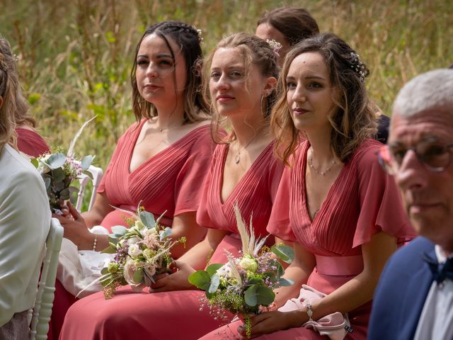 Le mariage de Laurent et Manon à Monceaux-en-Bessin, Calvados 28