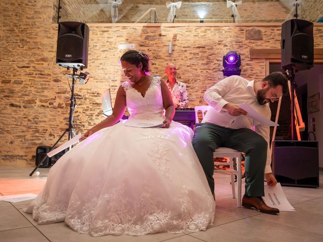 Le mariage de Laurent et Manon à Monceaux-en-Bessin, Calvados 64