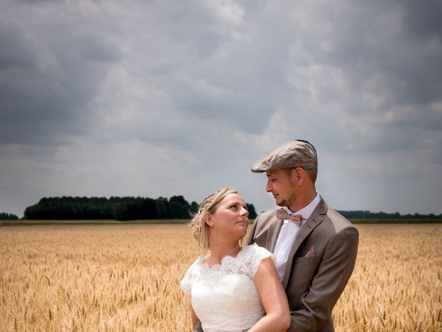 Le mariage de Ludovic et Isabelle à Abergement-la-Ronce, Jura 13