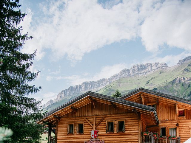 Le mariage de Adrien et Maëlys à La Giettaz, Savoie 12