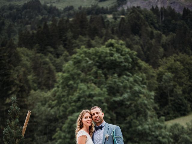 Le mariage de Adrien et Maëlys à La Giettaz, Savoie 15