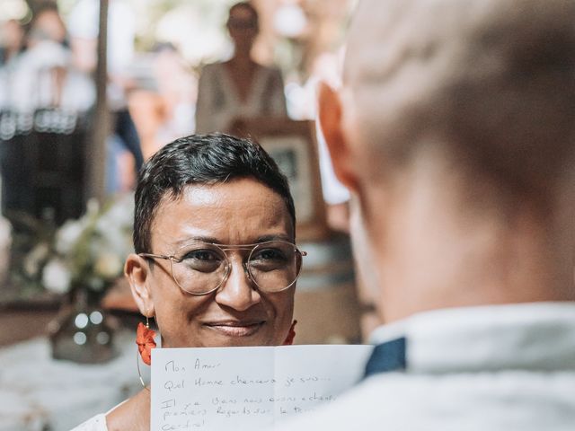 Le mariage de Nicolas et Sonia à Saint-Benoît, La Réunion 22