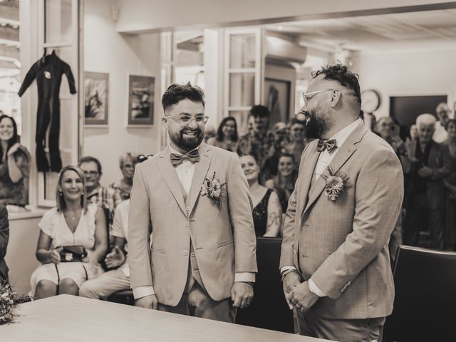 Le mariage de Julien et Paul à Saint-Pierre-d&apos;Oléron, Charente Maritime 2