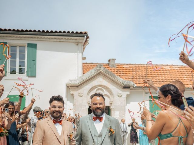 Le mariage de Julien et Paul à Saint-Pierre-d&apos;Oléron, Charente Maritime 8