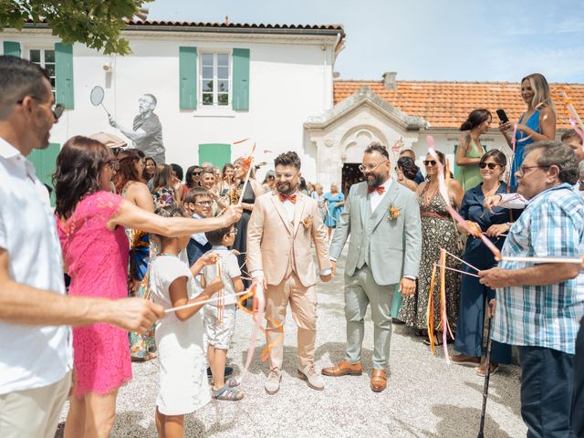 Le mariage de Julien et Paul à Saint-Pierre-d&apos;Oléron, Charente Maritime 11