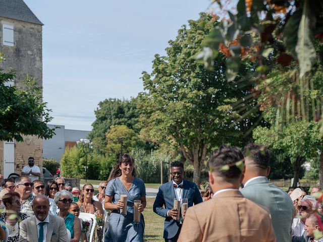 Le mariage de Julien et Paul à Saint-Pierre-d&apos;Oléron, Charente Maritime 35