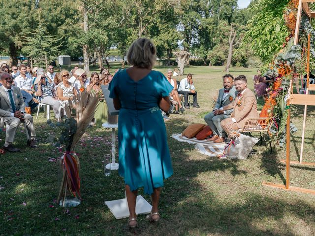 Le mariage de Julien et Paul à Saint-Pierre-d&apos;Oléron, Charente Maritime 49