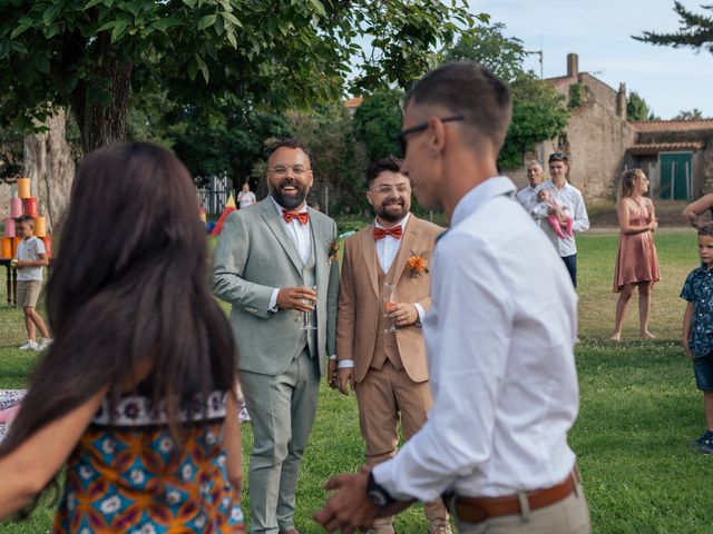 Le mariage de Julien et Paul à Saint-Pierre-d&apos;Oléron, Charente Maritime 73