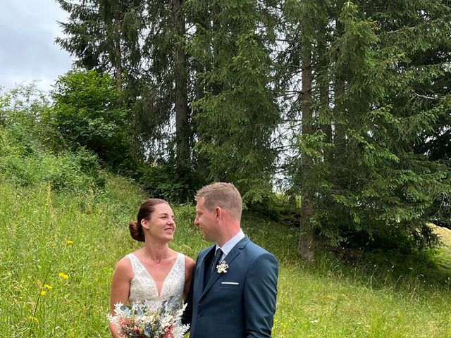 Le mariage de Guillaume et Elodie à Frasne, Doubs 11