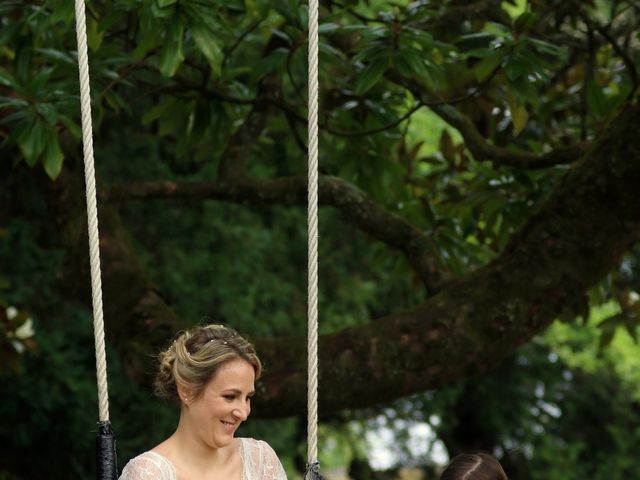 Le mariage de Scott et Pauline à Lignan-de-Bordeaux, Gironde 32