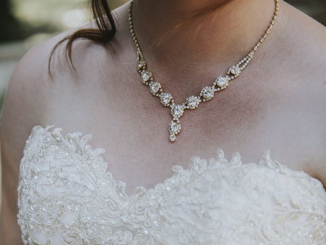 Le mariage de Manon et Loïc à Crevant-Laveine, Puy-de-Dôme 9