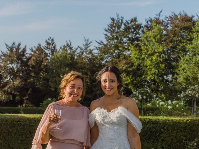 Le mariage de Alex et Camille à Montmirail, Sarthe 54