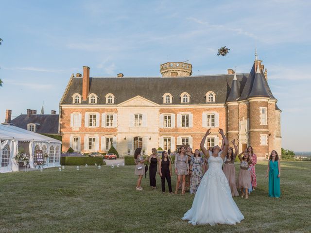 Le mariage de Alex et Camille à Montmirail, Sarthe 56