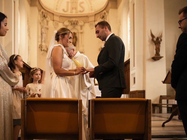 Le mariage de Flo et Eugé à Thumeries, Nord 24