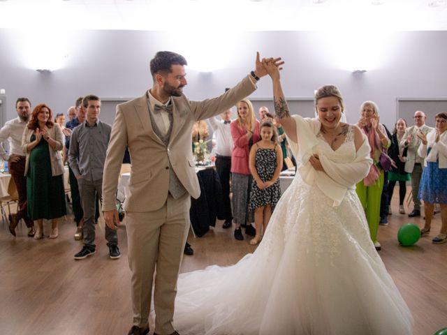 Le mariage de Joris et Elise à Ormes, Marne 2
